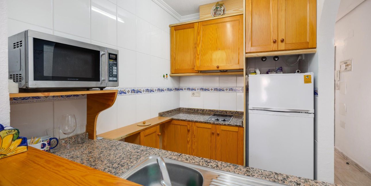 Resale - Apartment / flat -
Torrevieja - Playa del Cura