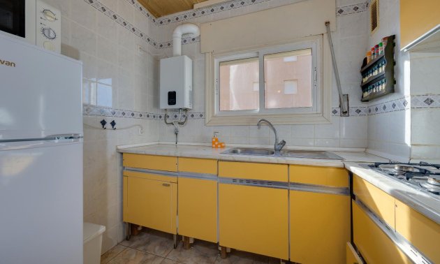 Rynek wtórny - Mieszkanie  -
Guardamar del Segura - Pinomar