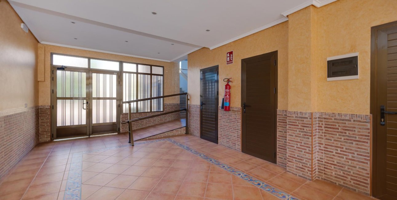 Rynek wtórny - Mieszkanie  -
Guardamar del Segura - Pinomar