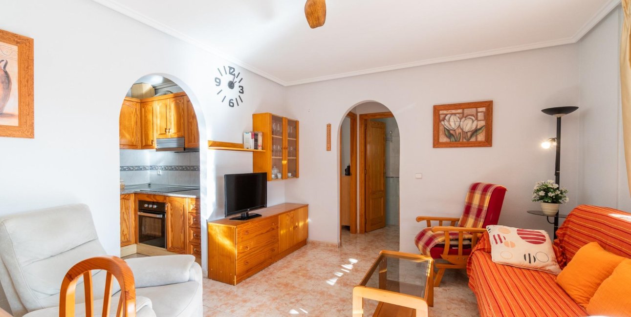 Reventa - Villa -
Orihuela Costa - Playa Flamenca