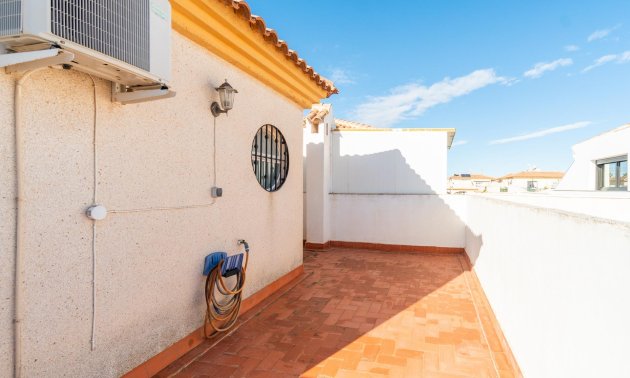 Reventa - Villa -
Orihuela Costa - Playa Flamenca