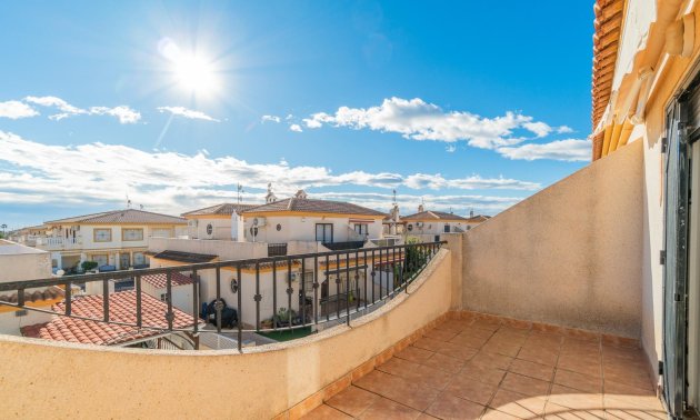 Reventa - Villa -
Orihuela Costa - Playa Flamenca