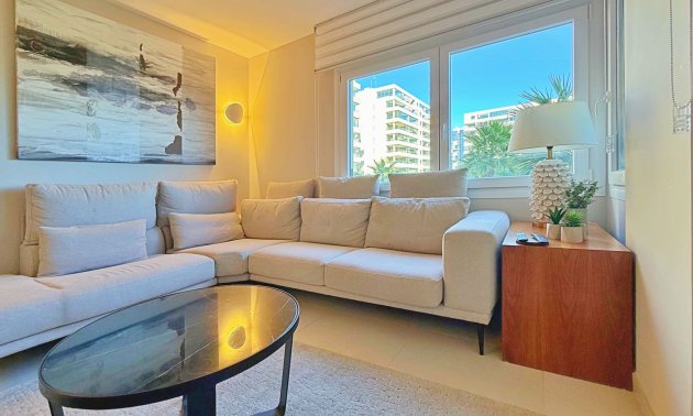 Rynek wtórny - Mieszkanie  -
Torrevieja - Punta prima