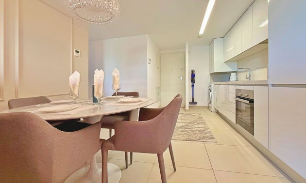 Rynek wtórny - Mieszkanie  -
Torrevieja - Punta prima