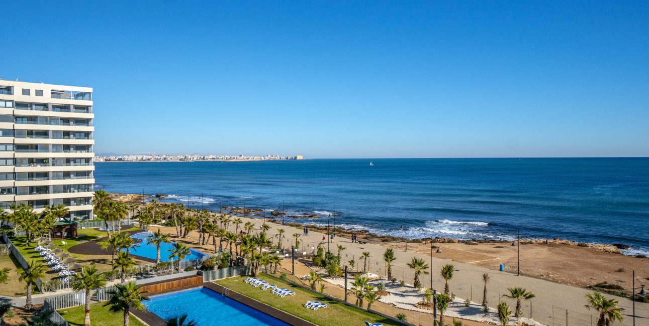 Rynek wtórny - Mieszkanie  -
Torrevieja - Punta prima