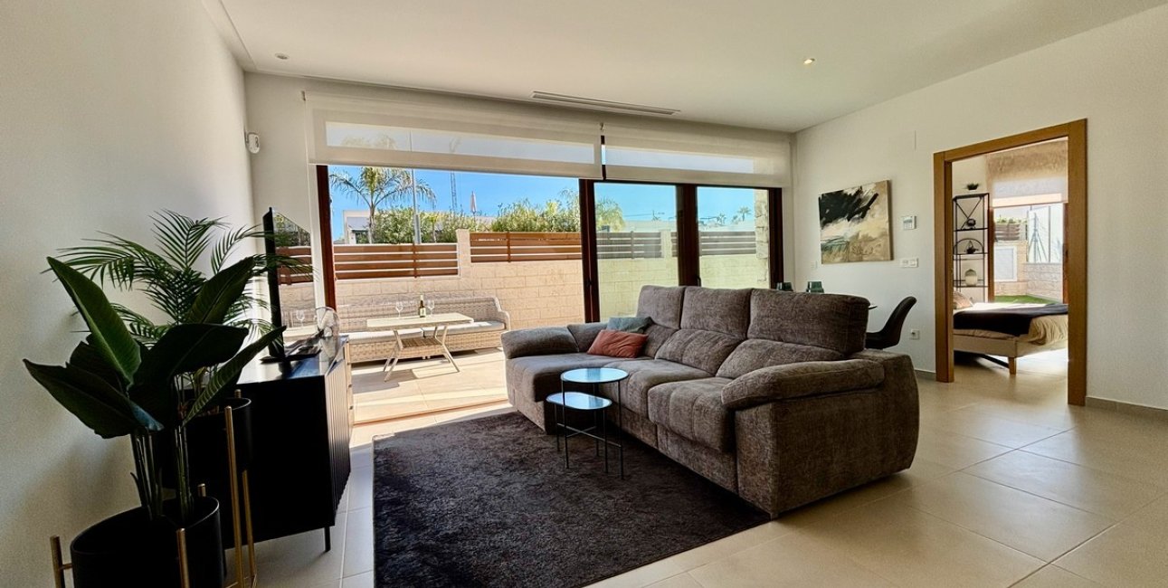 Resale - Villa -
Benijofar - Benijofar - Village