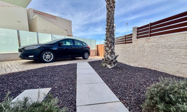 Resale - Villa -
Benijofar - Benijofar - Village