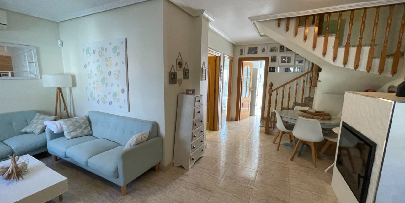 Rynek wtórny - Dom Szeregowy -
Torre de La Horadada - Torre de La Horadada - Town