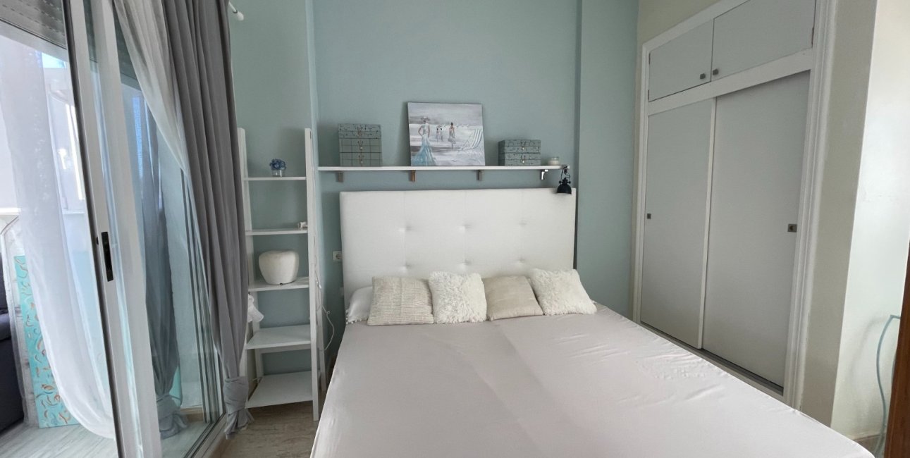 Rynek wtórny - Dom Szeregowy -
Torre de La Horadada - Torre de La Horadada - Town