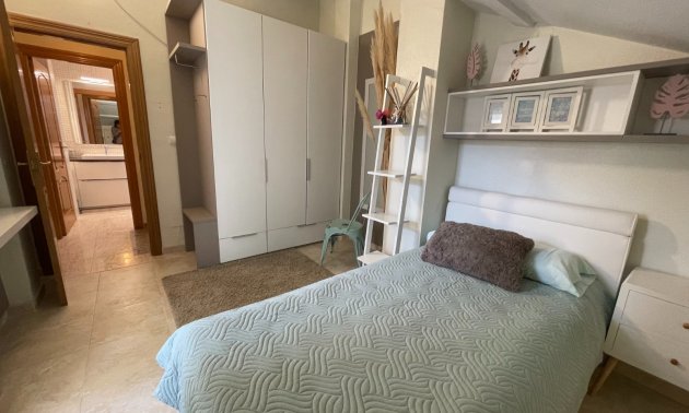 Rynek wtórny - Dom Szeregowy -
Torre de La Horadada - Torre de La Horadada - Town