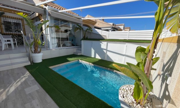 Rynek wtórny - Dom Szeregowy -
Torre de La Horadada - Torre de La Horadada - Town