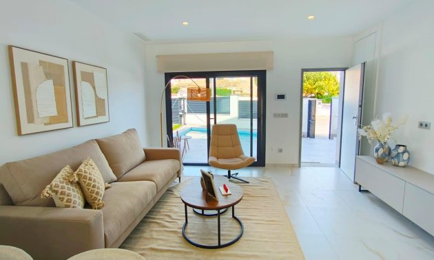 Obra nueva - Villa -
Pilar de la Horadada - Pinar de Campoverde