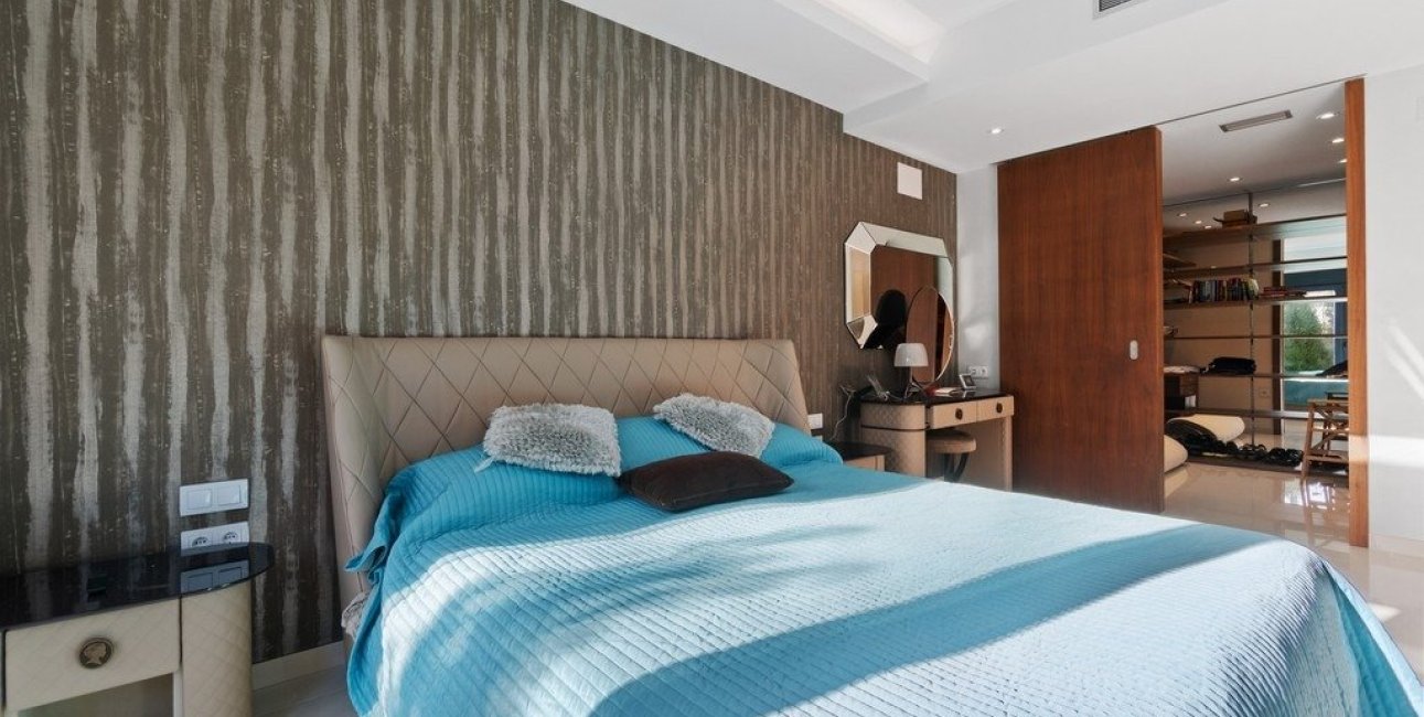 Resale - Villa -
Orihuela Costa - Agua Marina