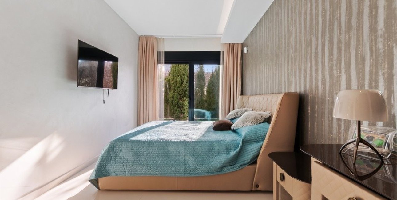 Resale - Villa -
Orihuela Costa - Agua Marina