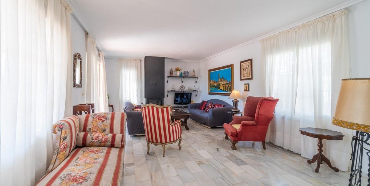 Resale - Villa -
Torrevieja - La Mata