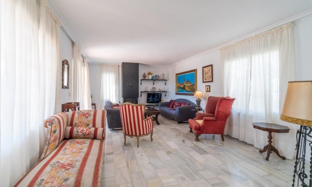Resale - Villa -
Torrevieja - La Mata