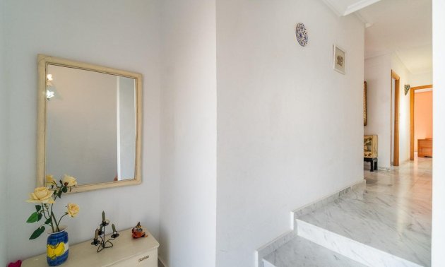 Resale - Villa -
Torrevieja - La Mata