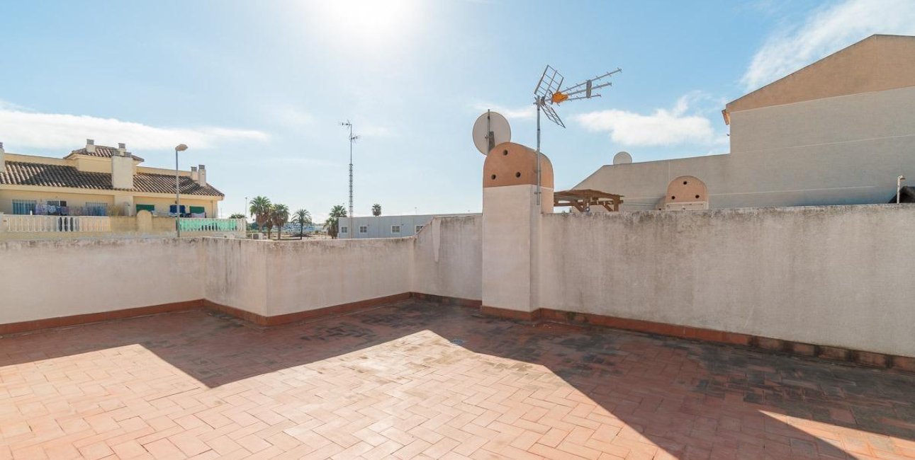 Resale - Villa -
Torrevieja - Torretas  - La Siesta - El Limonar