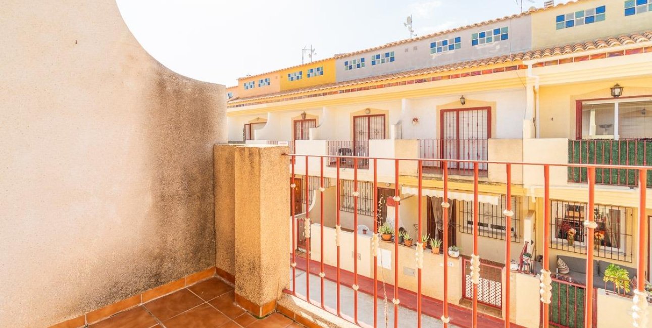 Rynek wtórny - Dom Szeregowy -
Orihuela Costa - Playa Flamenca