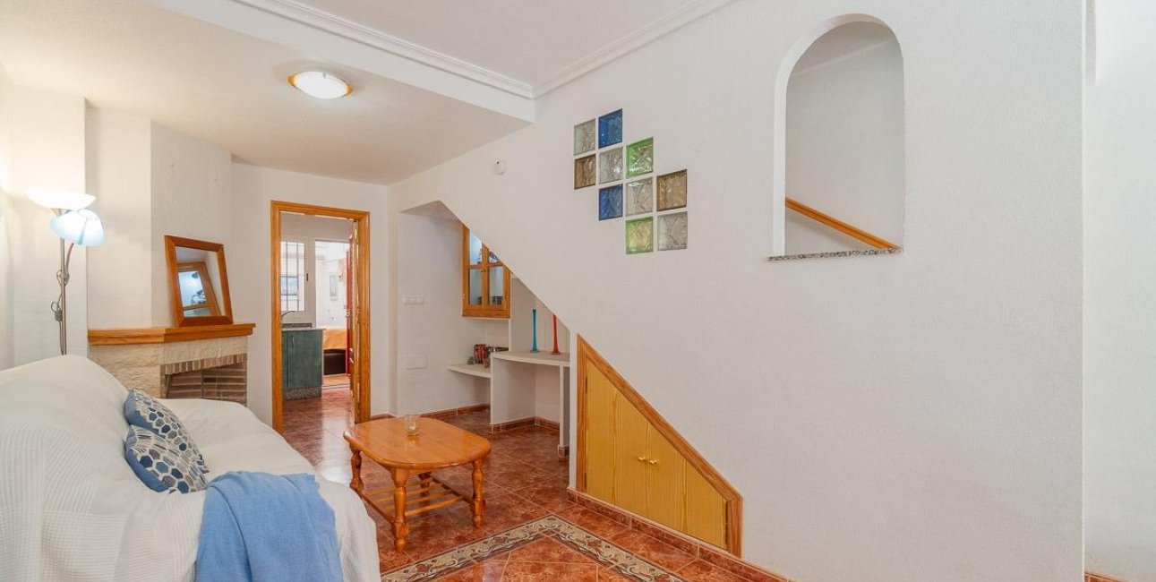 Rynek wtórny - Dom Szeregowy -
Orihuela Costa - Playa Flamenca