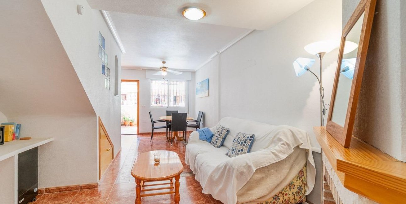 Rynek wtórny - Dom Szeregowy -
Orihuela Costa - Playa Flamenca