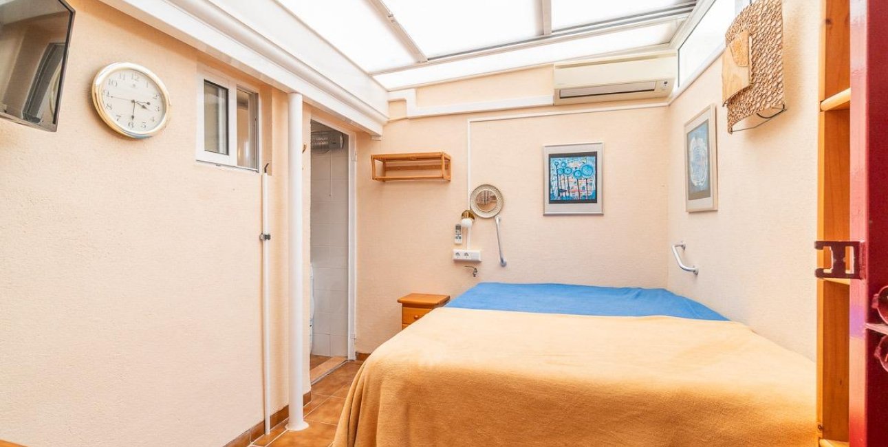 Rynek wtórny - Dom Szeregowy -
Orihuela Costa - Playa Flamenca