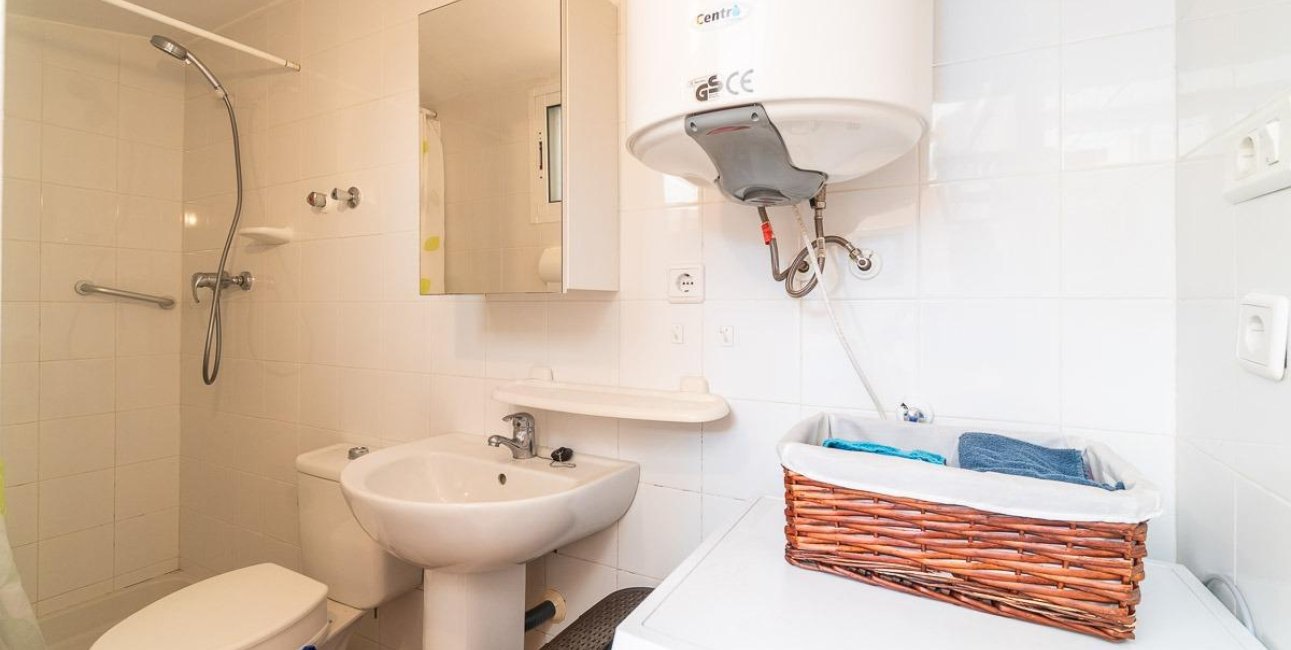 Rynek wtórny - Dom Szeregowy -
Orihuela Costa - Playa Flamenca