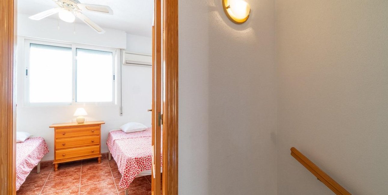 Rynek wtórny - Dom Szeregowy -
Orihuela Costa - Playa Flamenca