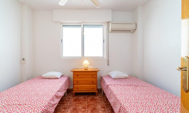 Rynek wtórny - Dom Szeregowy -
Orihuela Costa - Playa Flamenca