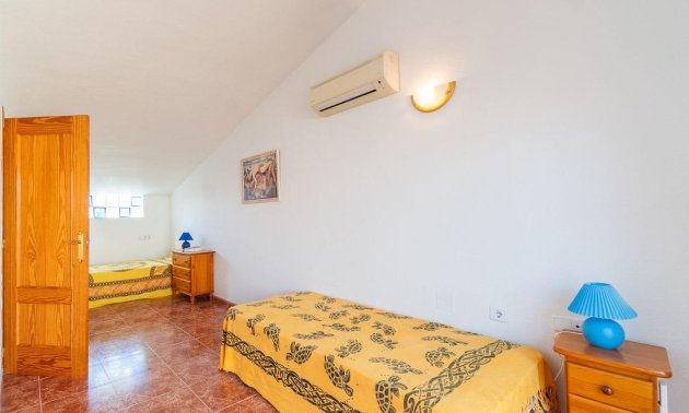 Rynek wtórny - Dom Szeregowy -
Orihuela Costa - Playa Flamenca