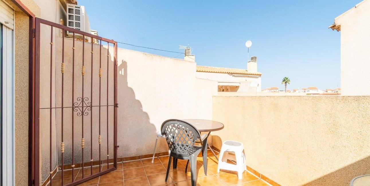 Rynek wtórny - Dom Szeregowy -
Orihuela Costa - Playa Flamenca