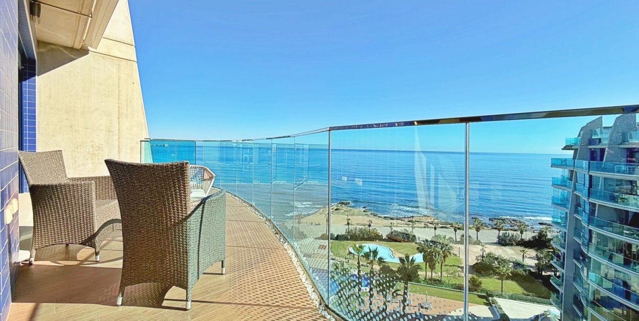 Resale - Penthouse -
Torrevieja - Punta prima