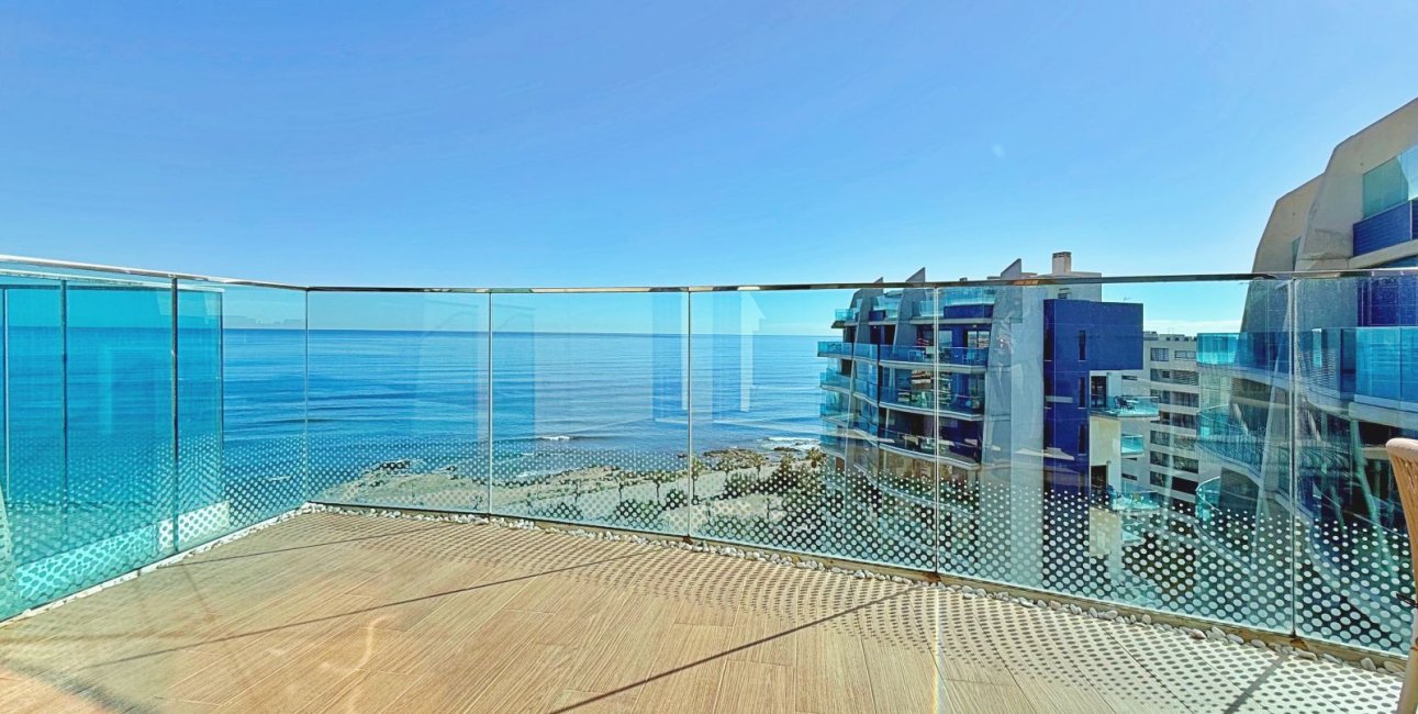 Resale - Penthouse -
Torrevieja - Punta prima