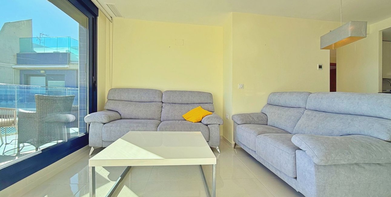 Resale - Penthouse -
Torrevieja - Punta prima