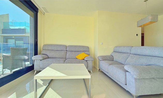 Resale - Penthouse -
Torrevieja - Punta prima