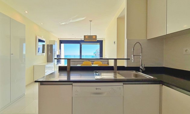 Resale - Penthouse -
Torrevieja - Punta prima
