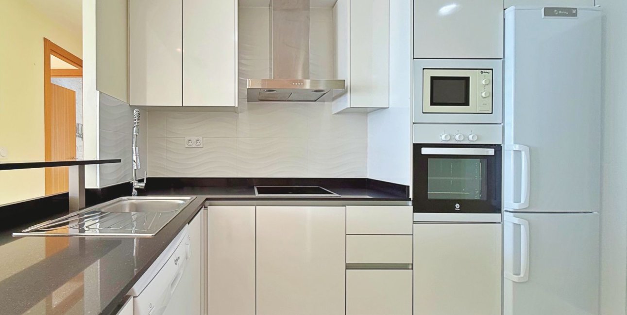 Resale - Penthouse -
Torrevieja - Punta prima