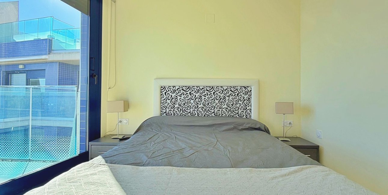 Resale - Penthouse -
Torrevieja - Punta prima