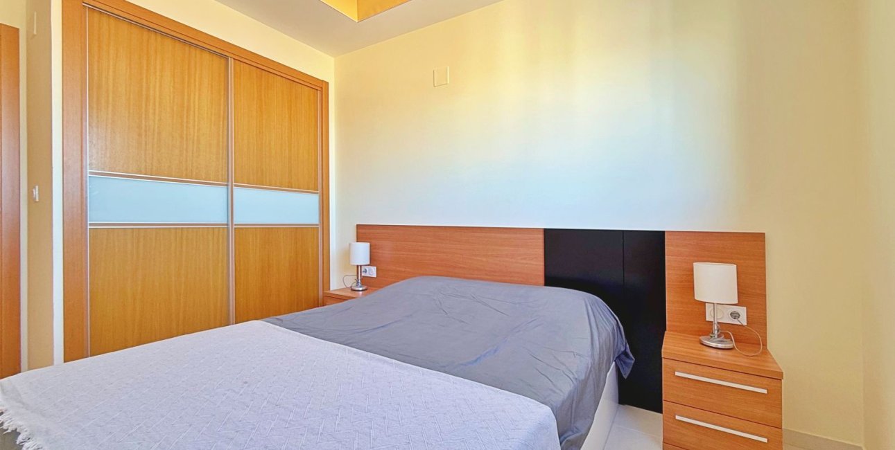 Resale - Penthouse -
Torrevieja - Punta prima