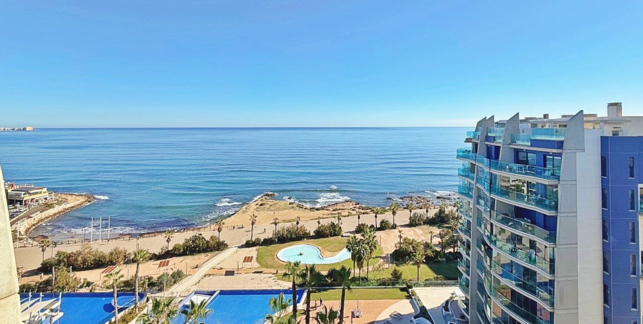 Resale - Penthouse -
Torrevieja - Punta prima