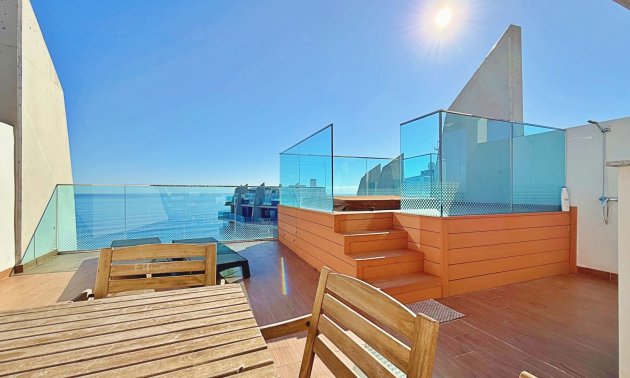 Resale - Penthouse -
Torrevieja - Punta prima