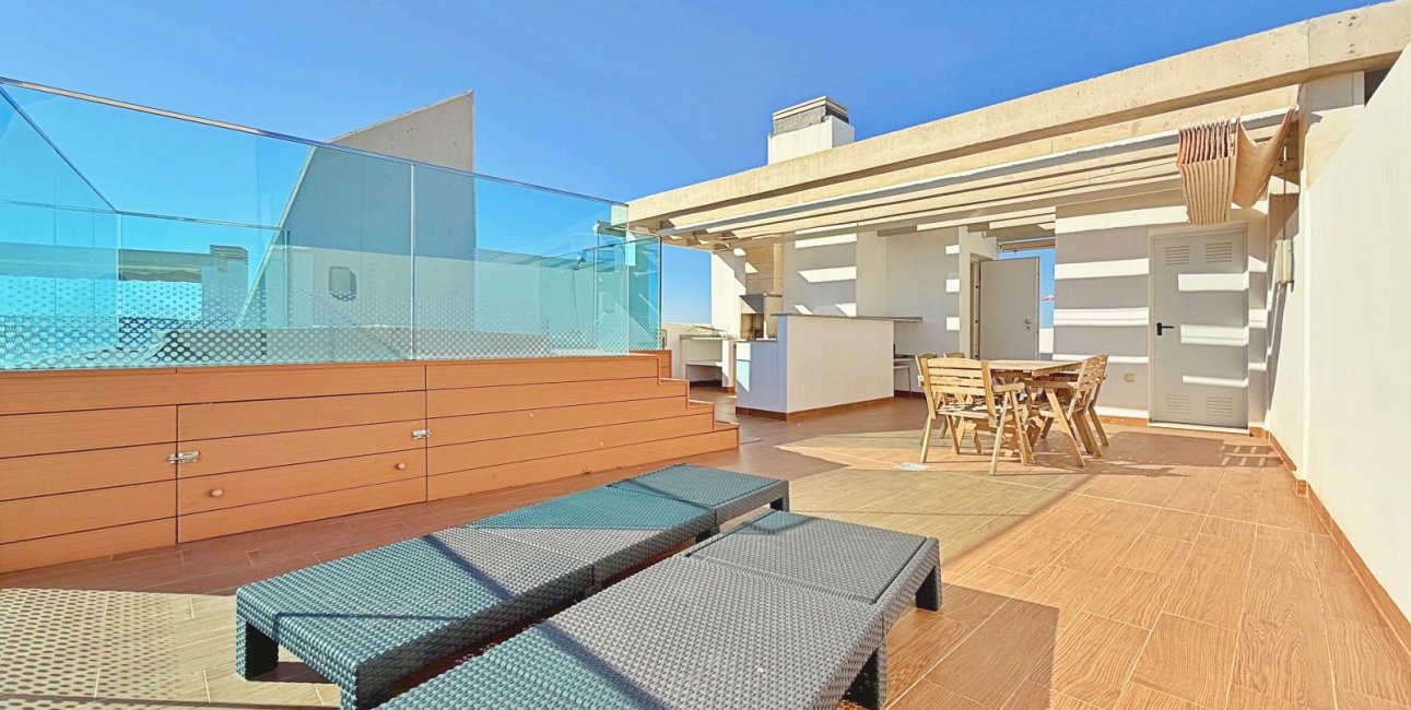 Resale - Penthouse -
Torrevieja - Punta prima