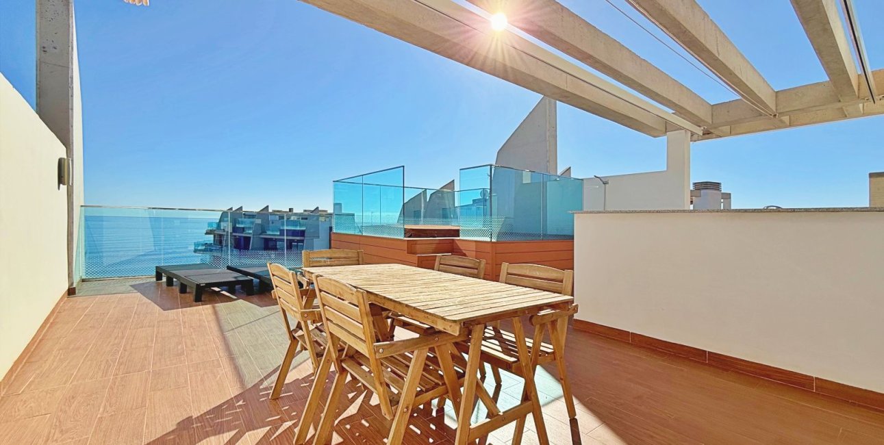 Resale - Penthouse -
Torrevieja - Punta prima
