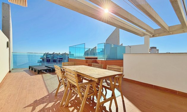 Resale - Penthouse -
Torrevieja - Punta prima