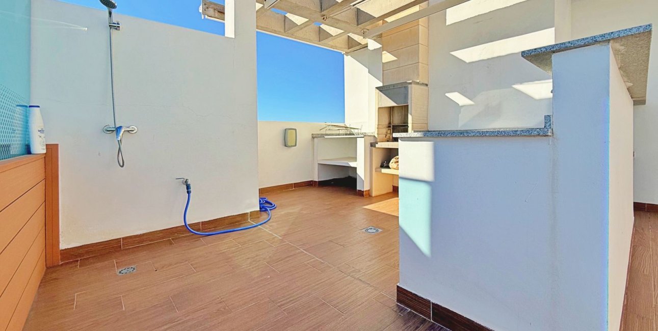 Resale - Penthouse -
Torrevieja - Punta prima