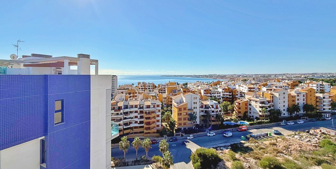 Resale - Penthouse -
Torrevieja - Punta prima