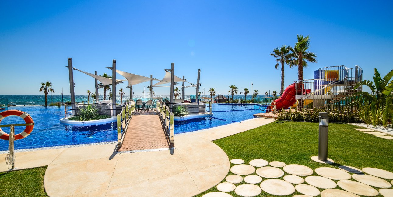 Resale - Penthouse -
Torrevieja - Punta prima