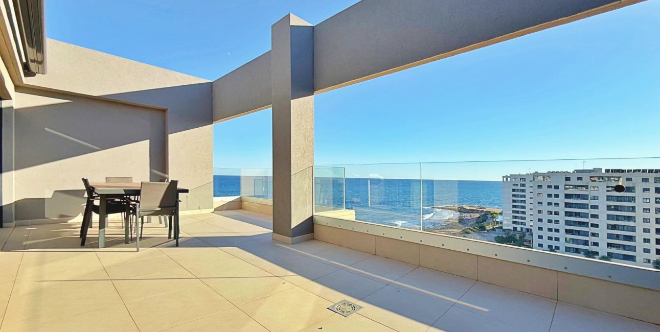 Resale - Penthouse -
Torrevieja - Punta prima