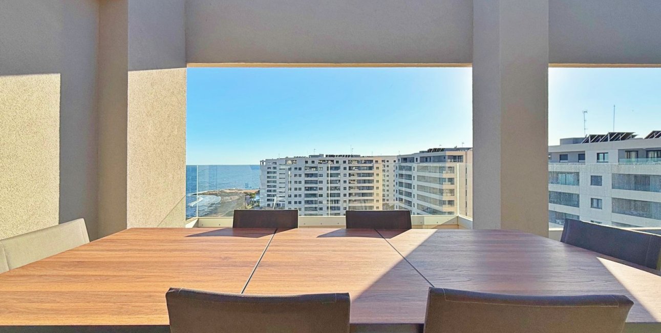 Resale - Penthouse -
Torrevieja - Punta prima