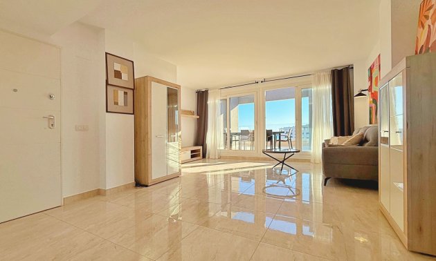 Resale - Penthouse -
Torrevieja - Punta prima